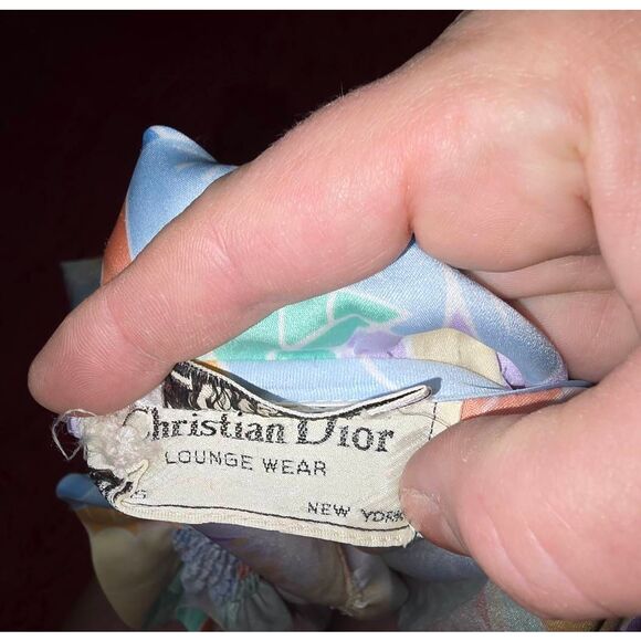 Christian Dior x I.Magnin Vintage Floral Satin Robe - Picture 6 of 6